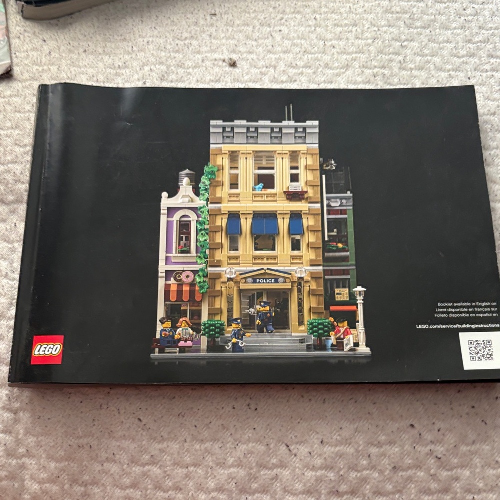 LEGO Police Station Set Manual